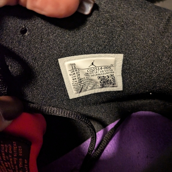 Jordan Black and Red Women's Melody Eshani - Picture 6 of 10